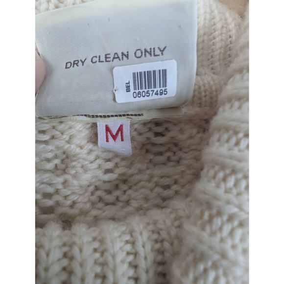 Women's Connemara Knitwear Chunky Cable Knit Irish Wool Turtleneck Sweater - Picture 6 of 9